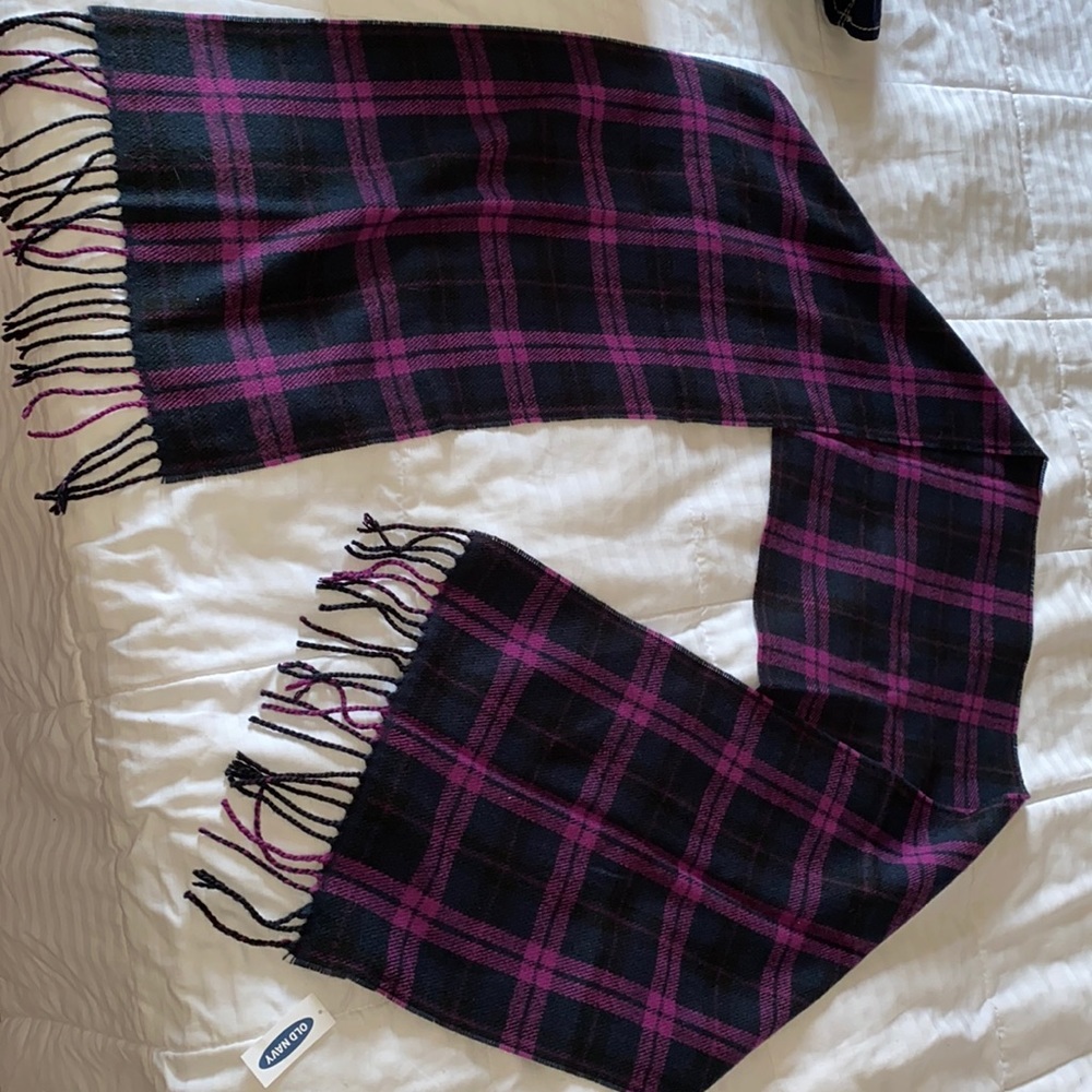 Black & purple plaid scarf from Old Navy